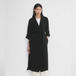 Babaton Kahlo Robe In Black
